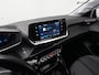 Peugeot 208 1.2 PureTech Allure 100pk (APPLE CARPLAY,LED,STOELVERWARMING,PANORAMADAK,360 CAMERA,ADAPTIVE CRUISE,KEYLESS,LM-VELGEN)