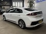 Hyundai Ioniq Premium EV 38kWh // schuifdak // Leer //