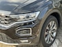Volkswagen T-Roc 1.5 TSI Sport/PANO-DAK/CAMERA/CARPLAY/NAVI/NETTE STAAT!!