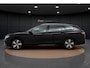 Volkswagen Passat Variant 1.5 eTSI Elegance Business | Carplay | Camera | Parkeerhulp | Side Assist | ACC | Matrix LED | 17'' |