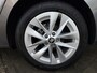 Skoda Octavia Combi 1.5 TSI MHEV Sportline Business | voorstoelverwarming | stuurverwarming | panoramadak | achterbank verwarming | 17 inch velgen |