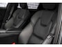 Volvo XC60 2.0 T8 Twin Engine AWD Inscription | Luchtvering | 20" | Panoramadak |360 Camera | Trekhaak | Adaptieve Cruise Control | Harman Kardon |