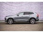 Volvo XC60 2.0 T8 Twin Engine AWD Inscription | Luchtvering | 20" | Panoramadak |360 Camera | Trekhaak | Adaptieve Cruise Control | Harman Kardon |