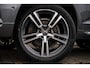 Volvo XC60 2.0 T8 Twin Engine AWD Inscription | Luchtvering | 20" | Panoramadak |360 Camera | Trekhaak | Adaptieve Cruise Control | Harman Kardon |