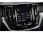 Volvo XC60 2.0 T8 Twin Engine AWD Inscription | Luchtvering | 20" | Panoramadak |360 Camera | Trekhaak | Adaptieve Cruise Control | Harman Kardon |