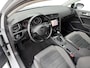 Volkswagen Golf 1.5 TSI Highline R-Line Automaat