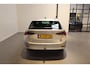 Skoda Octavia Combi 1.4 TSI iV PHEV Business Edition Stoelverwarming voor en achter - Stuurverwarming - Apple Carplay/Android Auto - Dodehoekdetectie - Adaptive Cruise - Trekhaak - Virtual Cockpit -
