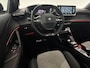 Peugeot e-2008 EV GT 50 kWh | Snelladen | SOH 92% | Pano | Sfeer | Virtual | Camera | Carplay | Adap. Cruise | Keyless