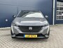 Peugeot 308 Sw 1.6 HYbrid 195pk e-DCS7 GT | Focal | Led Matrix | Schuif /kantel dak | 8 JAAR GARANTIE | 7,4Kw onboard chager