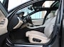 BMW 5-Serie Touring 520d 190PK Luxury Edition | Panoramadak | Dealer onderhouden!