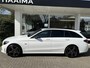 Mercedes-Benz C-klasse Estate 300 e | AMG-Line | Navi | Climate & Cruise Control | Stoelverwarming | PDC met Camera |