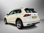 Volkswagen Tiguan 1.4 245pk TSI eHybrid R-Line Business+ Panoramisch schuif-, kanteldak | Trekhaak | Navigatie 'Discover Media'