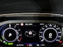 Volkswagen Tiguan 1.4 245pk TSI eHybrid R-Line Business+ Panoramisch schuif-, kanteldak | Trekhaak | Navigatie 'Discover Media'