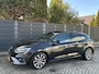 Renault Megane 140PK RS Line | BOSE Audio | Afn. Trekhaak | Keyless | Dodehoek detectie | Sportstoelen | Ambiant light | Park assist | AR Camera | Head up display