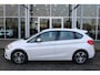 BMW 2-Serie Active Tourer 218i Corporate Lease Executive | Camera | dealer onderhouden | Trekhaak |