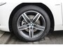 BMW 2-Serie Active Tourer 218i Corporate Lease Executive | Camera | dealer onderhouden | Trekhaak |