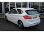 BMW 2-Serie Active Tourer 218i Corporate Lease Executive | Camera | dealer onderhouden | Trekhaak |
