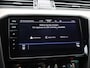 Volkswagen Passat Variant 1.5 TSI R-Line Business + | Trekhaak | Camera | Carplay | Stoelverwarming | Cruise Control | Keyless |