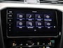 Volkswagen Passat Variant 1.5 TSI R-Line Business + | Trekhaak | Camera | Carplay | Stoelverwarming | Cruise Control | Keyless |