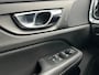 Volvo V60 2.0 T8 Twin Engine AWD Inscription | Trekhaak | Pano | All-seasons | Stoel en-stuurverwarming | leder | Full-led |