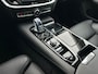 Volvo V60 2.0 T8 Twin Engine AWD Inscription | Trekhaak | Pano | All-seasons | Stoel en-stuurverwarming | leder | Full-led |