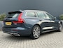 Volvo V60 2.0 T8 Twin Engine AWD Inscription | Trekhaak | Pano | All-seasons | Stoel en-stuurverwarming | leder | Full-led |