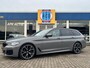 BMW 5-Serie Touring 520i Business Edition Plus | M-Sport | Orig. NL | M-Pakket | Laser verlichting |