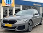BMW 5-Serie Touring 520i Business Edition Plus | M-Sport | Orig. NL | M-Pakket | Laser verlichting |