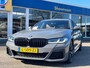 BMW 5-Serie Touring 520i Business Edition Plus | M-Sport | Orig. NL | M-Pakket | Laser verlichting |
