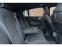 Volvo EC40 Single Motor Extended Range Plus Black Edition | DEMO DEAL | Panoramadak | Verwarmbare voorstoelen & stuurwiel | 360 graden camera | Premium audio by Harman Kardon | Adaptieve cruise control | Keyless | Warmtepomp