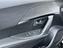 Peugeot 2008 1.2 Turbo 130 PK Allure Automaat EAT8 | Nieuwste Model ! | Digitaal Instrumentarium | HD Camera | Full Screen Navigatie | LED Verlichting | Cruise Control | Climate Control | Lichtmetalen Velgen |