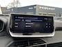 Peugeot 2008 1.2 Turbo 130 PK Allure Automaat EAT8 | Nieuwste Model ! | Digitaal Instrumentarium | HD Camera | Full Screen Navigatie | LED Verlichting | Cruise Control | Climate Control | Lichtmetalen Velgen |