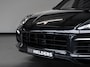 Porsche Cayenne 3.0 E-Hybrid 462PK Chrono Pano ACC HuD Sport