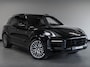 Porsche Cayenne 3.0 E-Hybrid 462PK Chrono Pano ACC HuD Sport