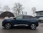 Peugeot 3008 1.6 HYbrid 300 Allure Pack Business PHEV| 300PK!| ADAPTIVE CRUISE CONTROL| STANDKACHEL| STOELVERWARMING| CAMERA VOOR + ACHTER| DODE HOEK SENSOR| ELEKTRISCHE ACHTERKLEP| RIJKLAAR. INCL 12 MND BOVAG GARANTIE