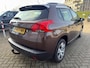 Peugeot 2008 1.2 VTi Allure met parkeersensoren en trekhaak en cruise controle en airco