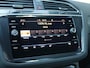 Volkswagen Tiguan 1.4 TSI 245 pk DSG eHybrid R-Line | Navigatie | Led Matrix | App Connect | Stoel + Stuurverwarming | 20'' LM | Elektrische Klep | Camera |