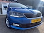 Skoda Fabia Combi 1.2 TSI Ambition van 2de Eig met parkeersensoren en cruise controle en airco