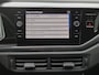 Volkswagen Polo 1.0 TSI Style Automaat / All season banden / Stoelen-pakket / Virtual cockpit / Stoelverwarming / Adaptief cruise control / Apple Carplay Android Auto / Trekgewicht 1100 kg / Climate control / Parkeersensoren voor en achter /