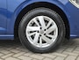 Volkswagen Polo 1.0 TSI Style Automaat / All season banden / Stoelen-pakket / Virtual cockpit / Stoelverwarming / Adaptief cruise control / Apple Carplay Android Auto / Trekgewicht 1100 kg / Climate control / Parkeersensoren voor en achter /