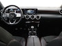 Mercedes-Benz A-klasse 180 Business Solution AMG Night Upgrade | Widescreen | Night | Sfeerverlichting | Stoelverwarming |
