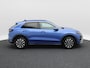 Volkswagen T-Roc 1.5 eTsi Life First Edition | Trekhaak | Stoel- & Stuurverwarming | Dodehoek detectie | Camera |