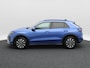 Volkswagen T-Roc 1.5 eTsi Life First Edition | Trekhaak | Stoel- & Stuurverwarming | Dodehoek detectie | Camera |