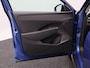 Volkswagen T-Roc 1.5 eTsi Life First Edition | Trekhaak | Stoel- & Stuurverwarming | Dodehoek detectie | Camera |