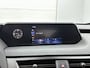 Lexus UX 250h Preference Line | BTW voertuig | Dealer onderhouden | Blind Spot Monitor | Stoel+stuurverwarming | Climate Control | Achteruitrijcamera | Parkeersensoren voor+achter | Cruise Control Adaptive |