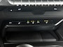 Lexus UX 250h Preference Line | BTW voertuig | Dealer onderhouden | Blind Spot Monitor | Stoel+stuurverwarming | Climate Control | Achteruitrijcamera | Parkeersensoren voor+achter | Cruise Control Adaptive |