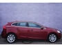 Volvo V40 1.5 T3 Inscription | Adaptieve Cruise | Blis | Memory | Panoramadak | LED | Standkachel | Keyless | On Call | Camera | Leder |