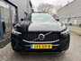 Volvo XC60 2.0 T8 Plug-in hybrid AWD Plus Black Edition trekhaak, panoramadak