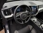 Volvo XC60 2.0 T8 Plug-in hybrid AWD Plus Black Edition trekhaak, panoramadak