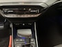 Hyundai i20 1.0 T-GDI Premium / Navigatie / Camera / Stoel- en Stuurverwarming / Adaptive Cruise Control / BOSE Audio / Climate Control / LED Verlichting / Digitaal Dashboard /